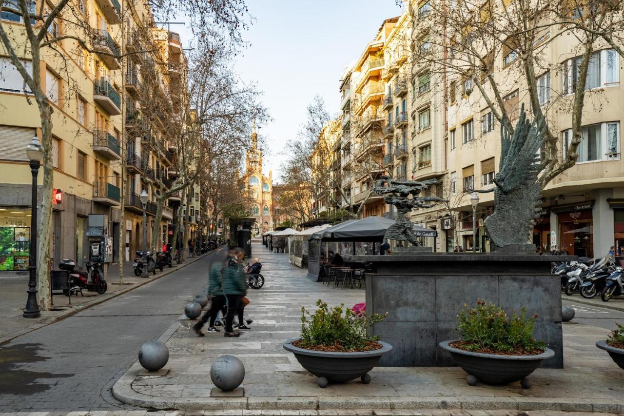 Apartament Fridays Flats Whisper-Quiet Near Sagrada'S Heart Barcelona Zewnętrze zdjęcie