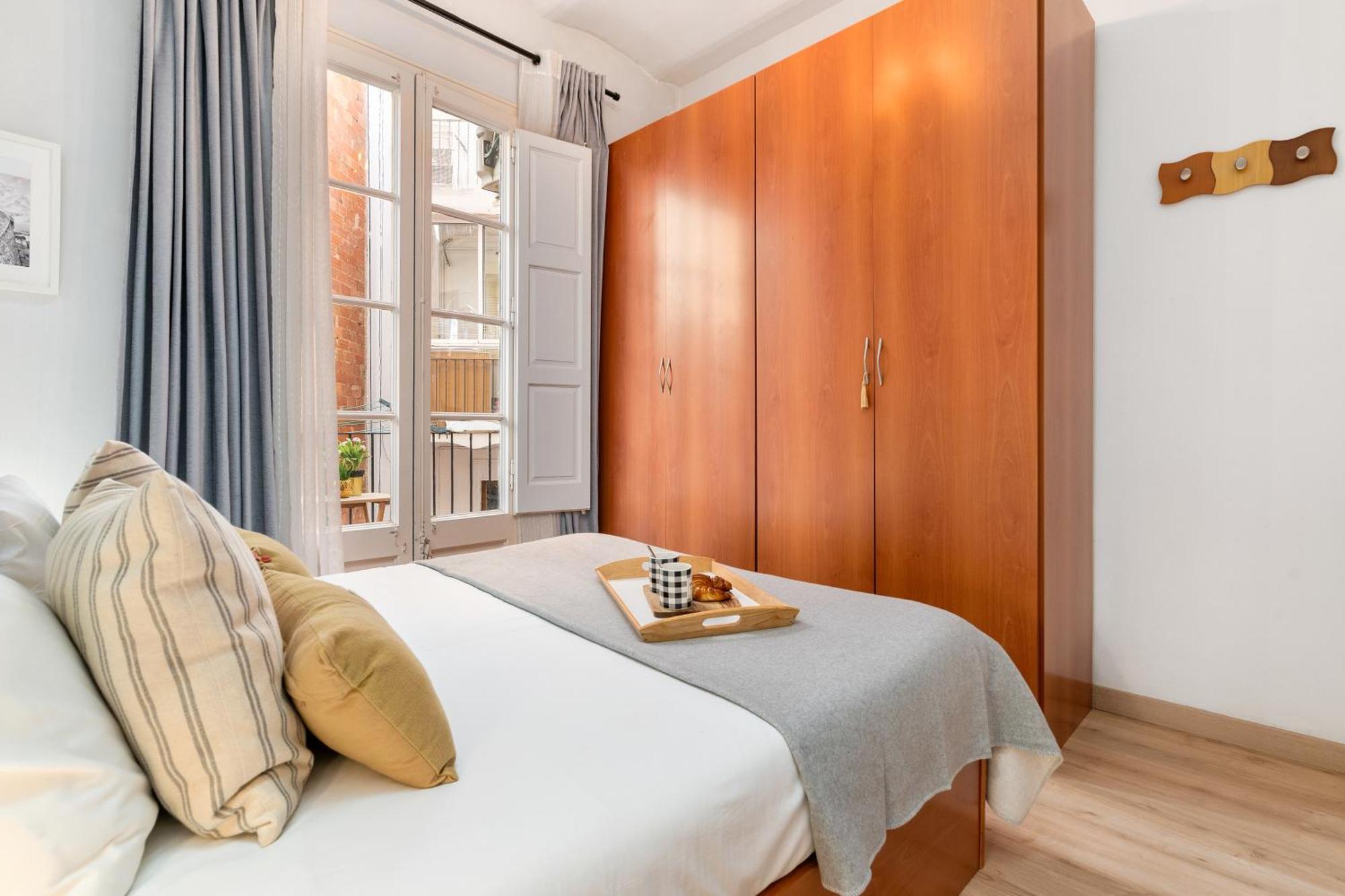 Apartament Fridays Flats Whisper-Quiet Near Sagrada'S Heart Barcelona Zewnętrze zdjęcie